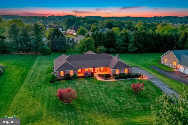318 Detjen Dr, Hockessin