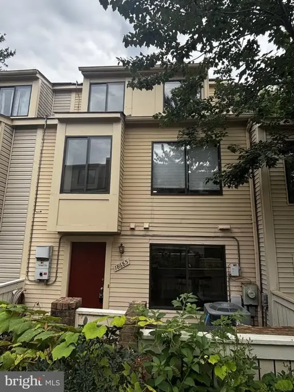 18685 Nathans Pl, MONTGOMERY VILLAGE