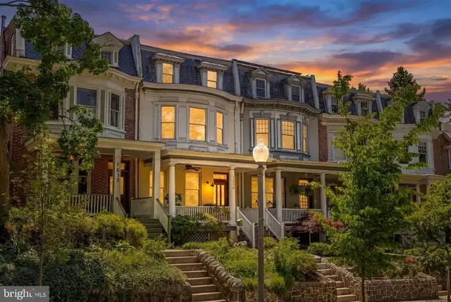 1834 Park Rd Nw, Washington