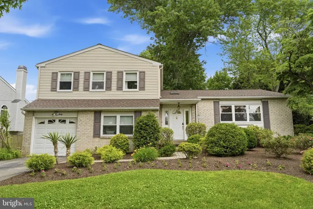 830 Davisville Rd, WARMINSTER