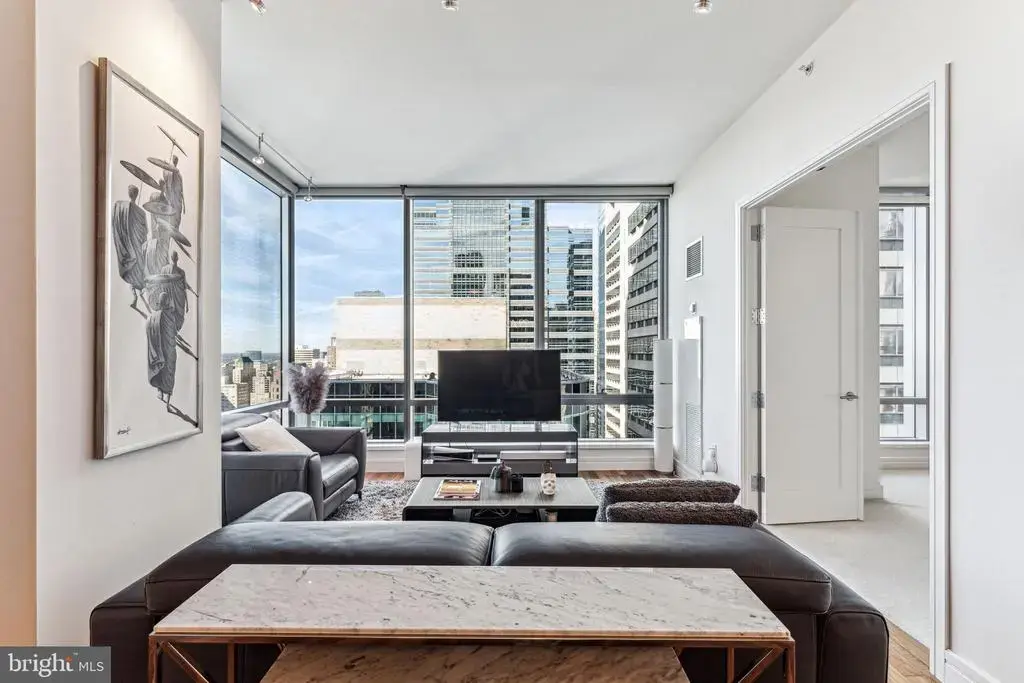 1414 S Penn Sq #34g, PHILADELPHIA