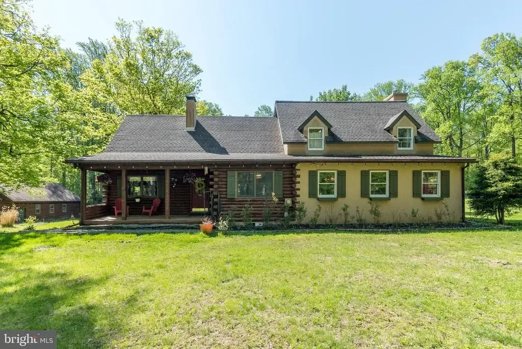 1502 Mission Rd, QUAKERTOWN