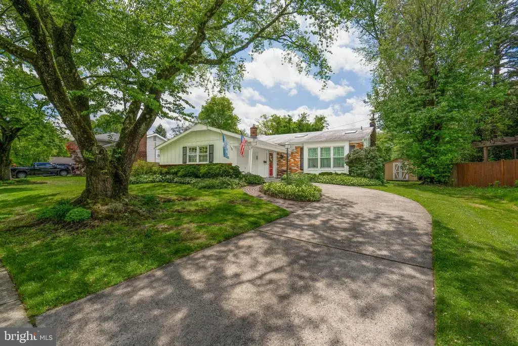 108 Brentwood Dr, MOUNT LAUREL