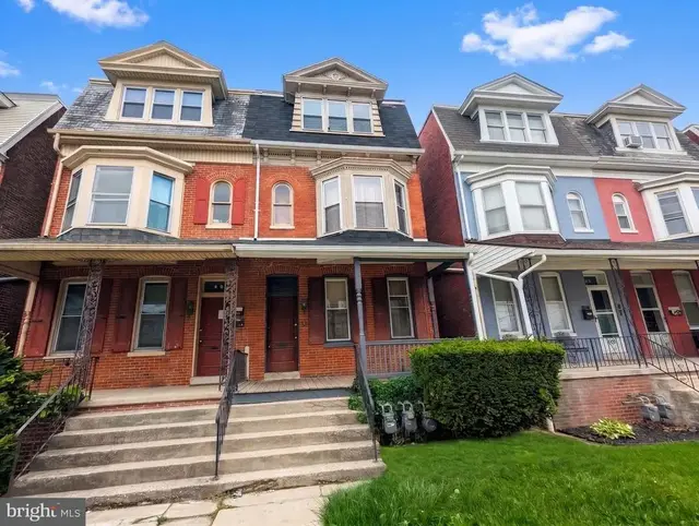 632 Roosevelt Ave, York