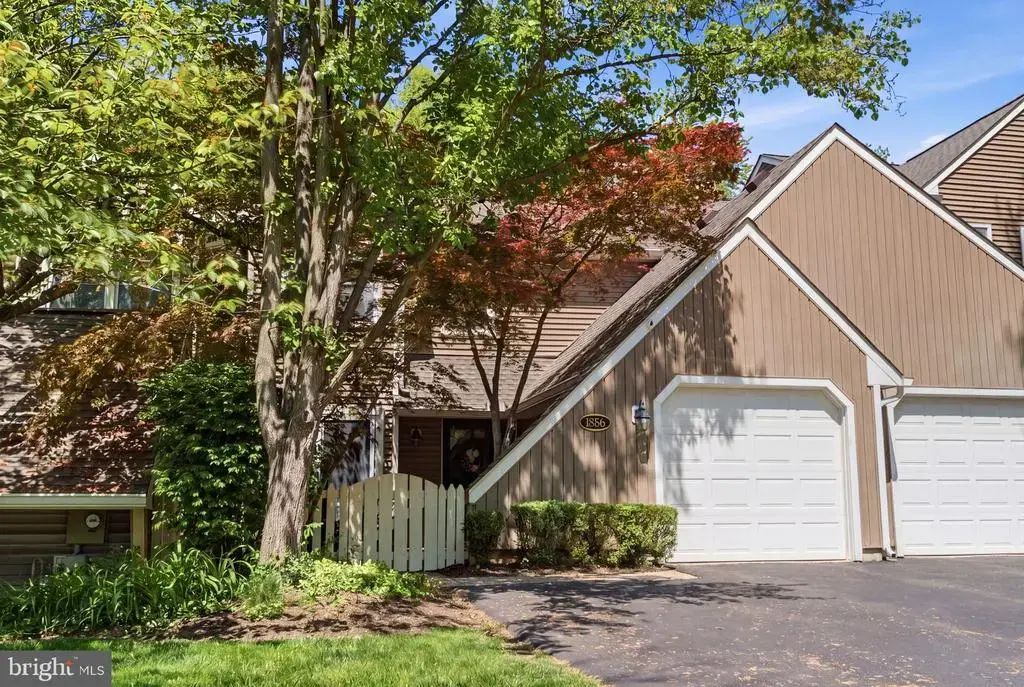 1586 Bud Ln, YARDLEY
