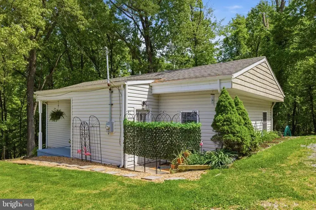 350 Evergreen Ln, BLUEMONT