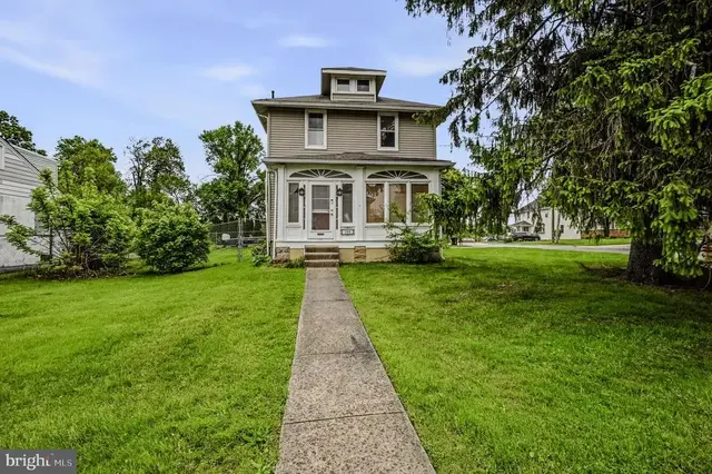 100 Washington Ave, Elsmere
