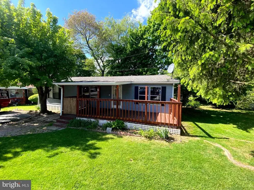6 Londonderry Ct, COCHRANVILLE
