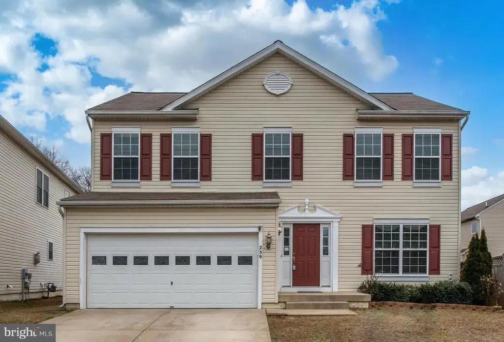 259 Olympic Dr, STAFFORD