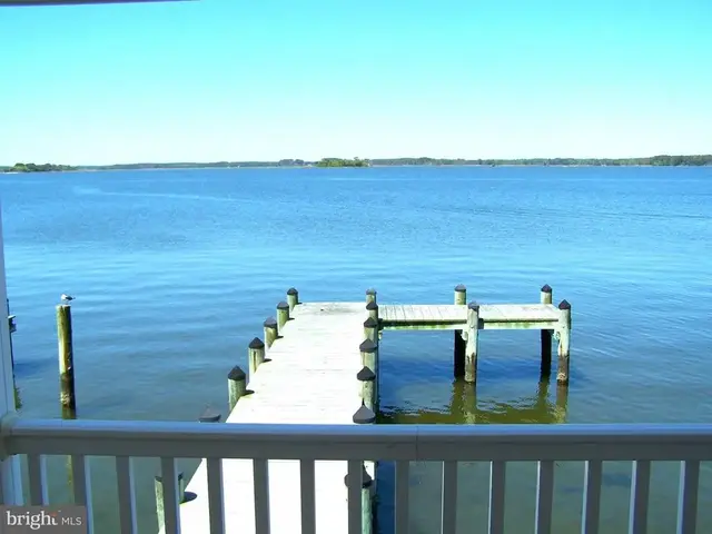 515 Harbour Dr, Ocean City