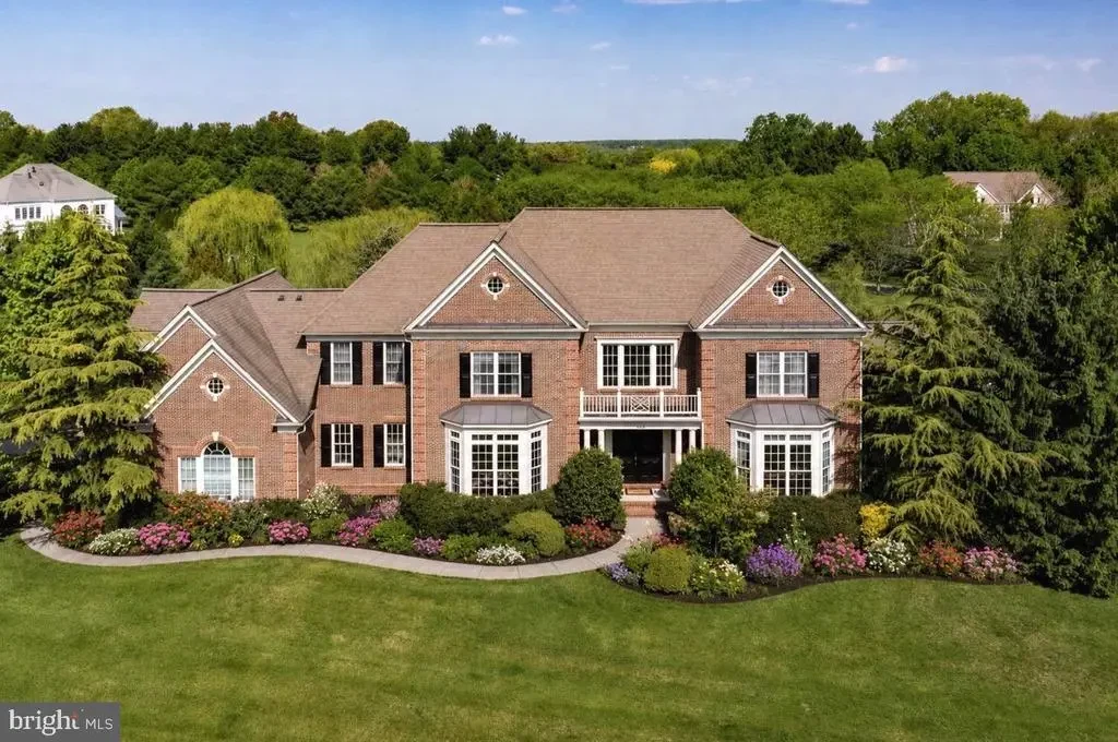 104 Meadowview Dr, NEW HOPE