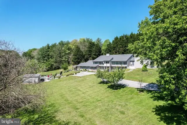 15016 Wheeler Ln, Sparks Glencoe