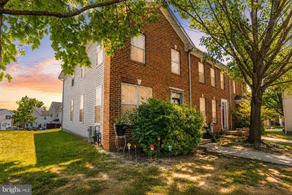 703 Brune St, BALTIMORE