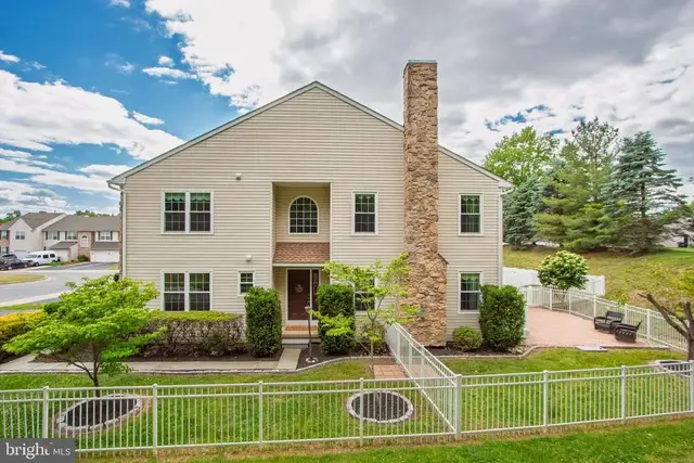 236 Beckington Ct, Middletown