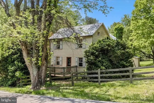 3020 Chestnut Grove Rd, Keedysville
