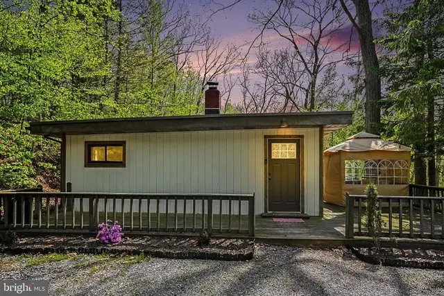 1990 Red Bank Rd, Dover