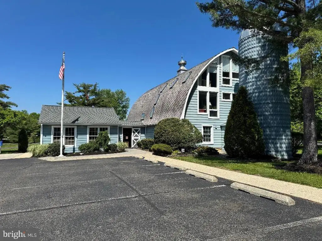 150 Himmelien Rd, MEDFORD
