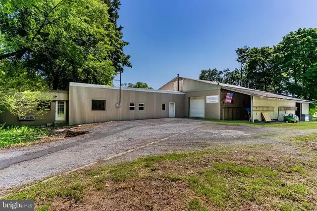 4679 Stricker Rd, Harrisburg