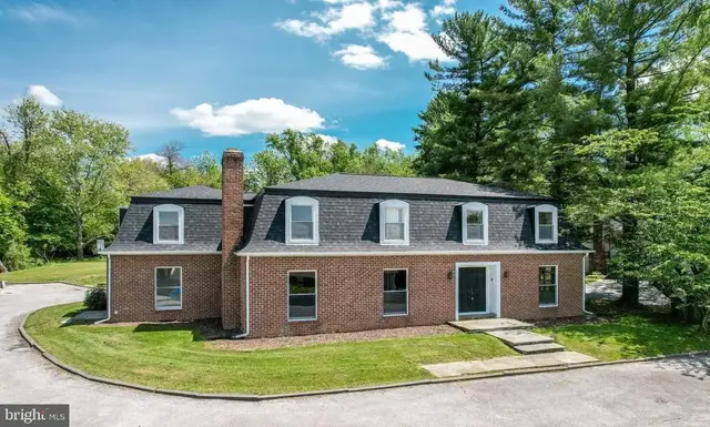 919 Winchester Dr, Westminster