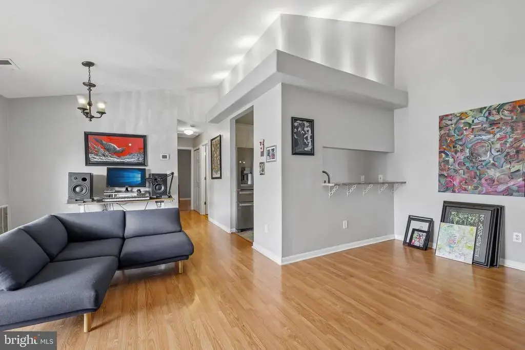 101 Three Coin Way #304, GLEN BURNIE