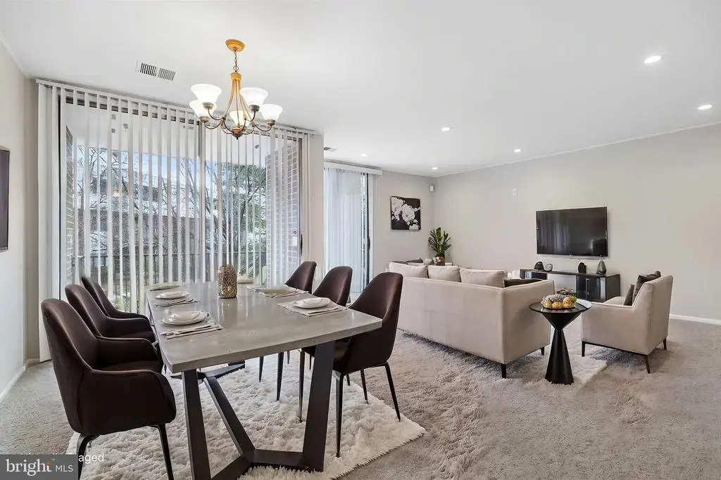 10239 Prince Pl #26-102, UPPER MARLBORO