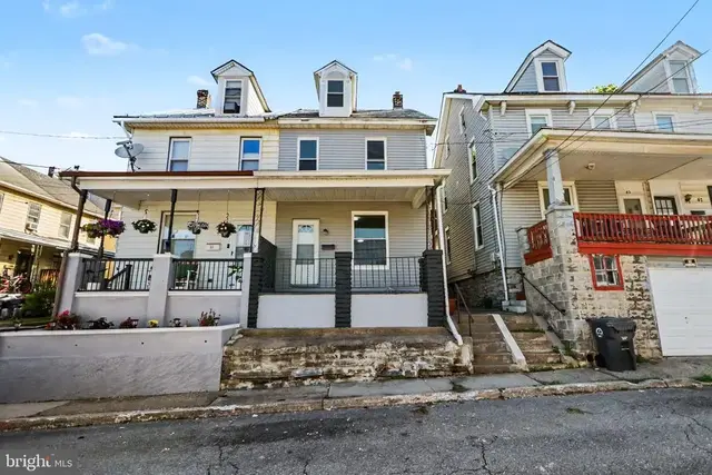 43 Penn St, Steelton