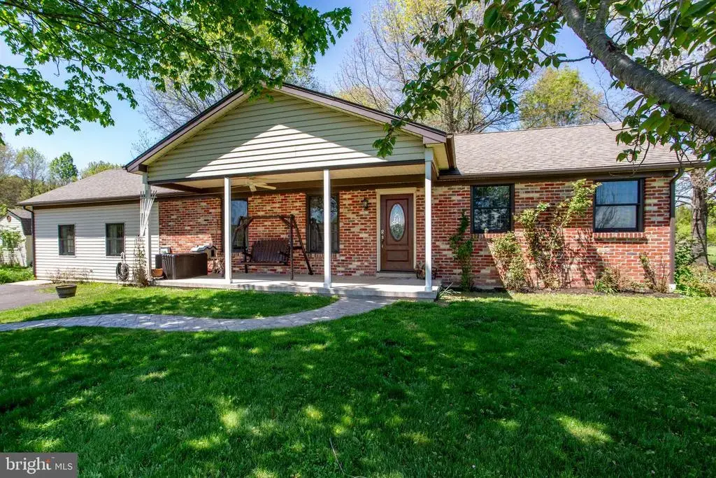255 Tabor Rd, OTTSVILLE
