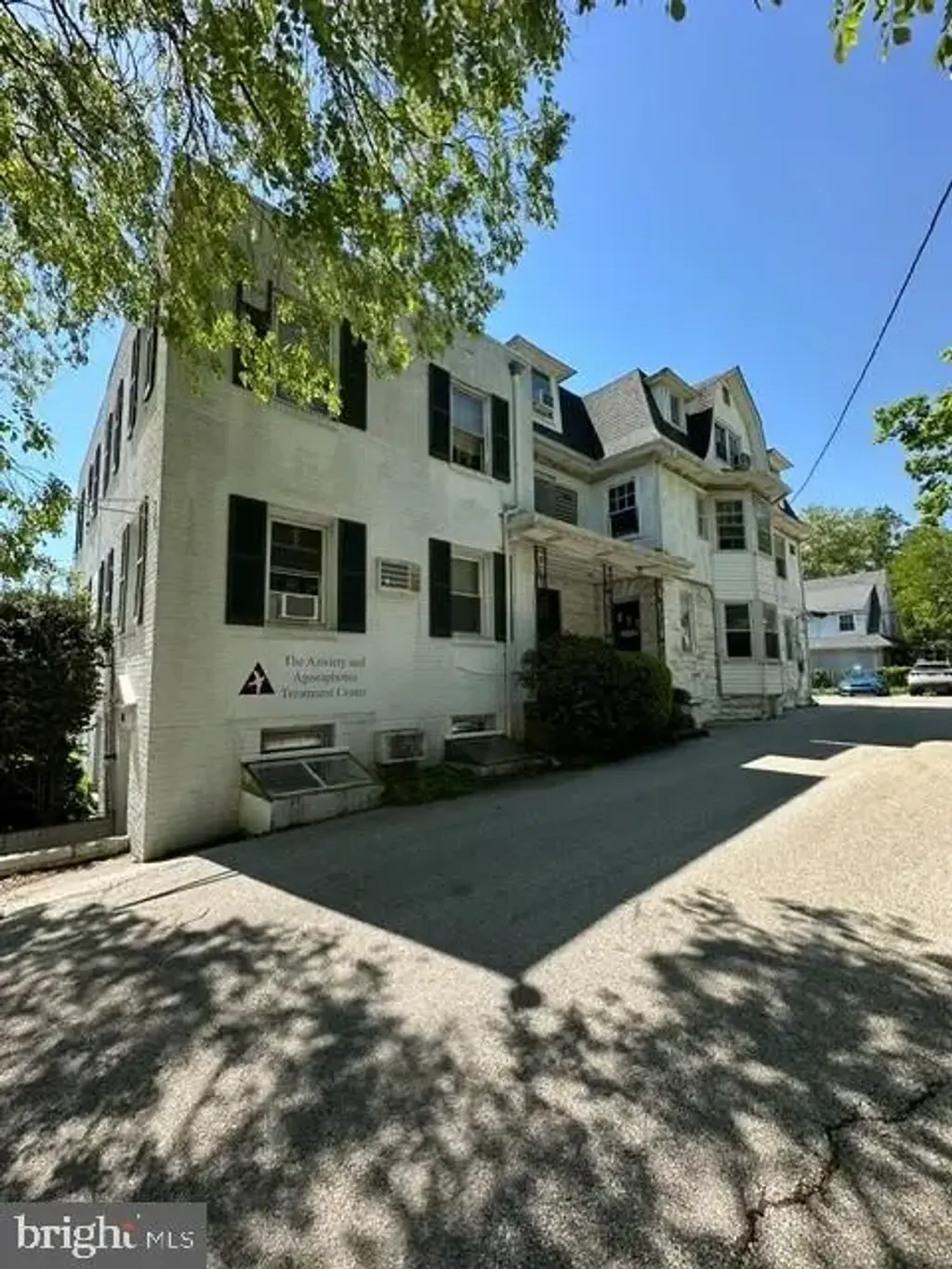 110-112 Bala Ave, BALA CYNWYD