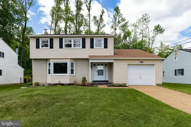 1126 S Overhill Ct, Wilmington