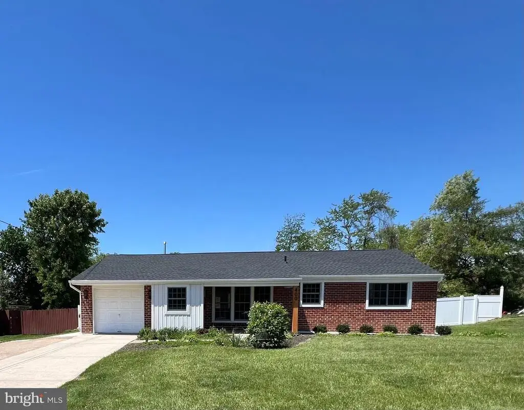 400 Deb Ln, WARMINSTER