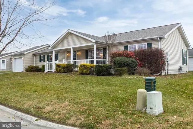 612 Audrey Dr #612, Dover
