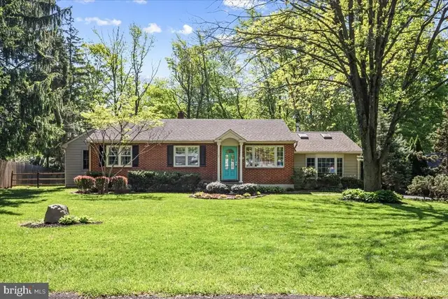 2002 Fairblue Ln, Wilmington