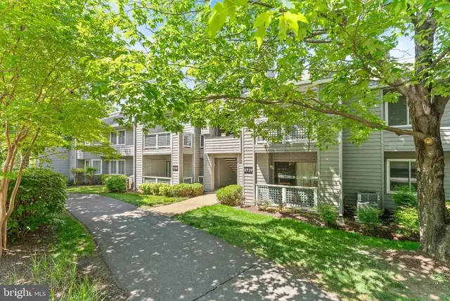 11741-a Summerchase Cir #a, Reston