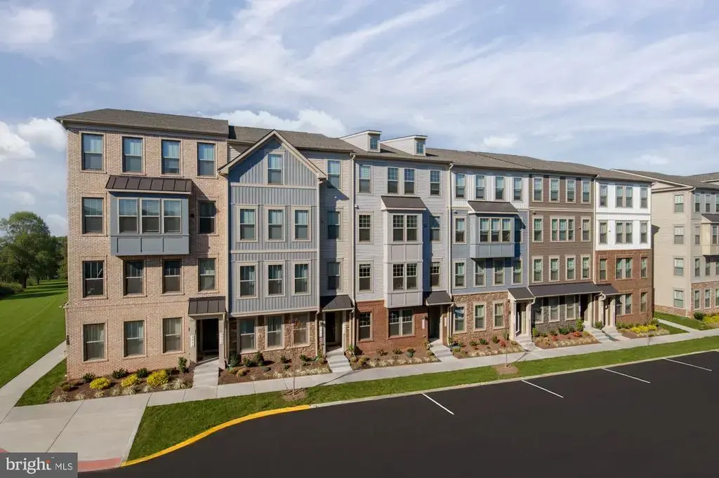 202b Park Central Ter, MANASSAS