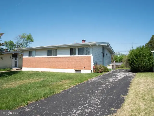 4726 3 Oaks Rd, Baltimore