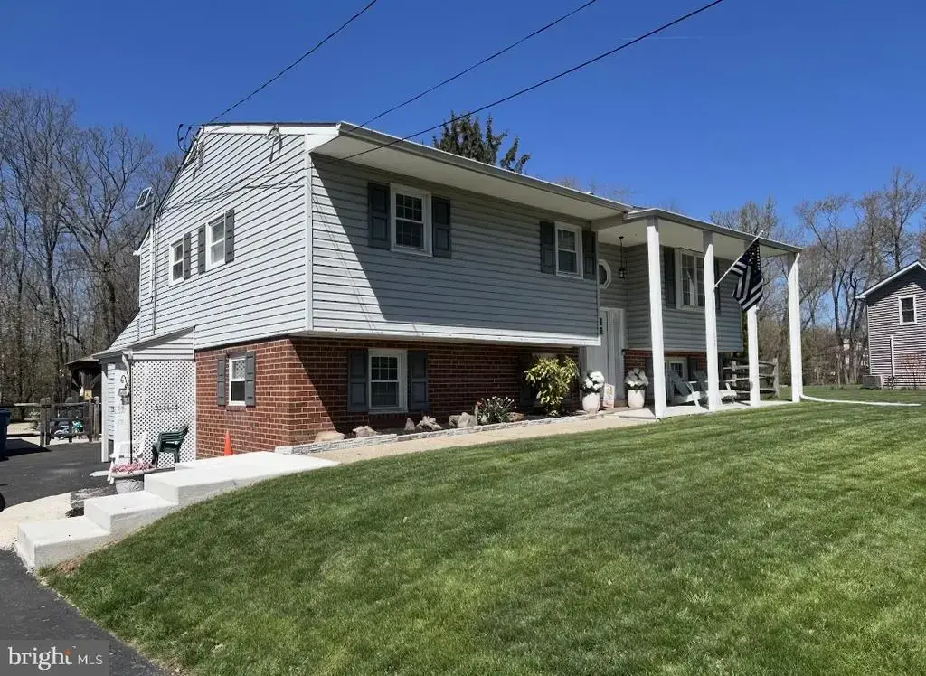 129 Blue Jay Rd, CHALFONT