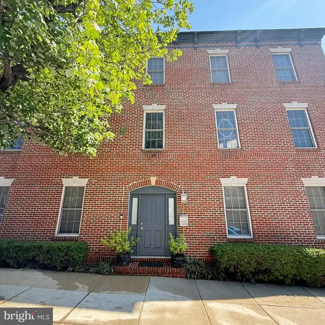 2211 Fleet St, Baltimore