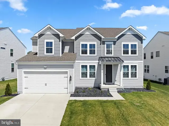 330 Nighthawk Dr, Middletown