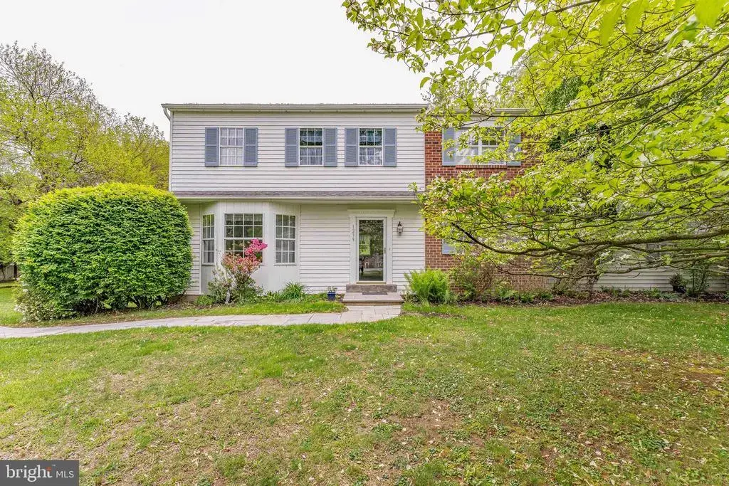 1239 Upton Cir, WEST CHESTER