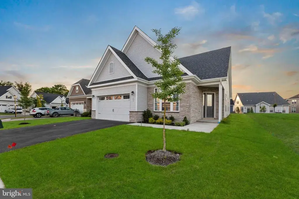 105 Samjan Cir, HIGHTSTOWN