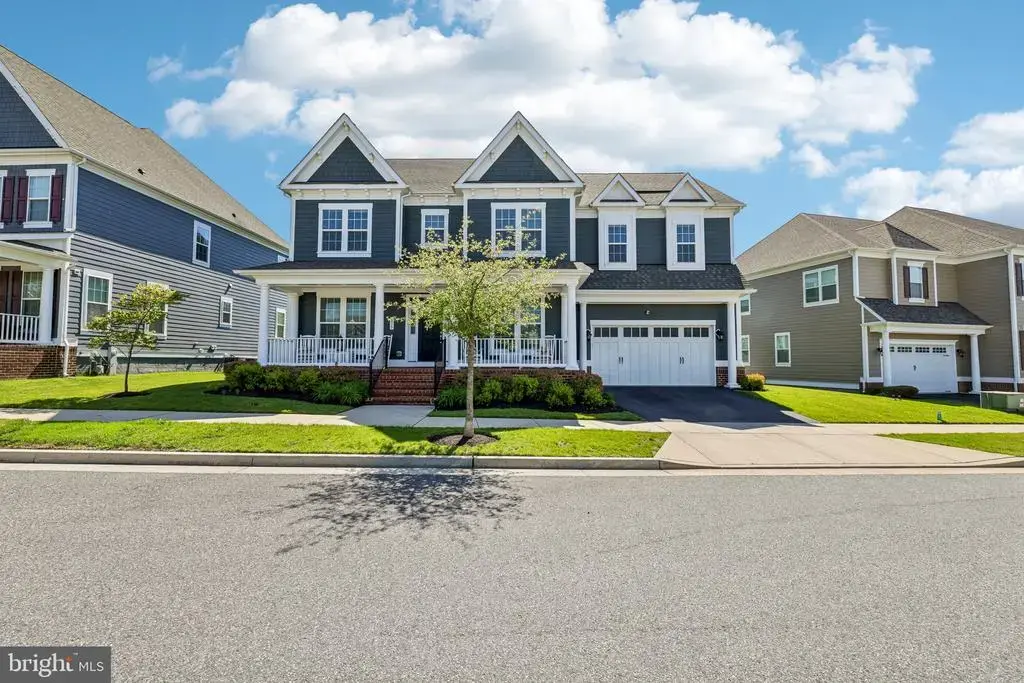 6517 Totteridge, MIDDLE RIVER