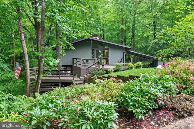 1689 Alice Ct, Annapolis