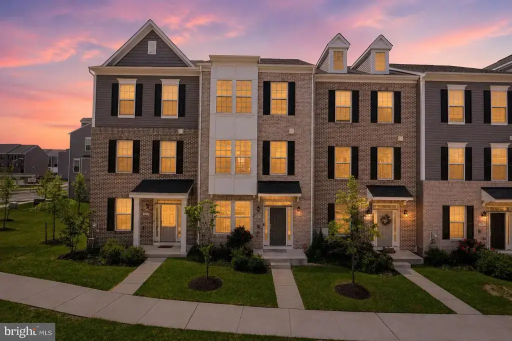 2602 Lanham Hill Cir, UPPER MARLBORO