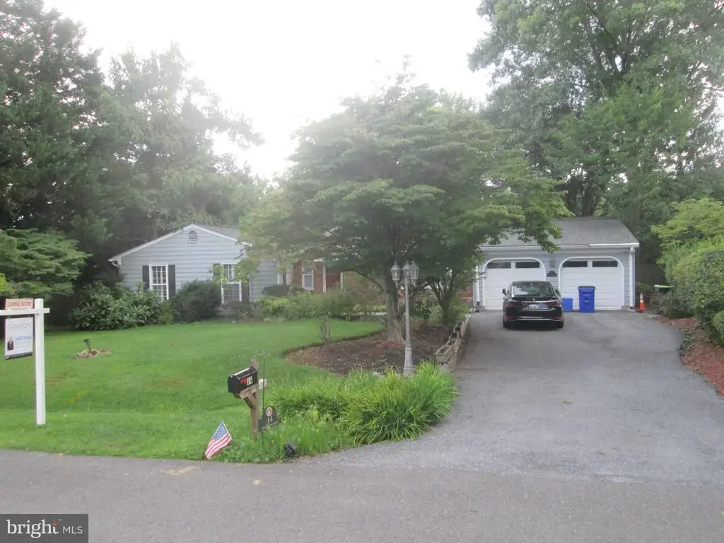 14 Cherbourg Ct, POTOMAC