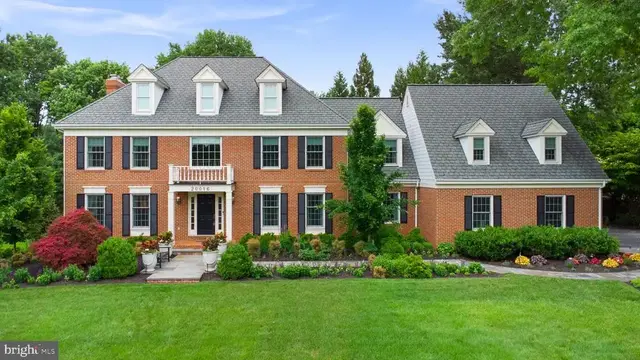 20016 Belle Chase Dr, Gaithersburg