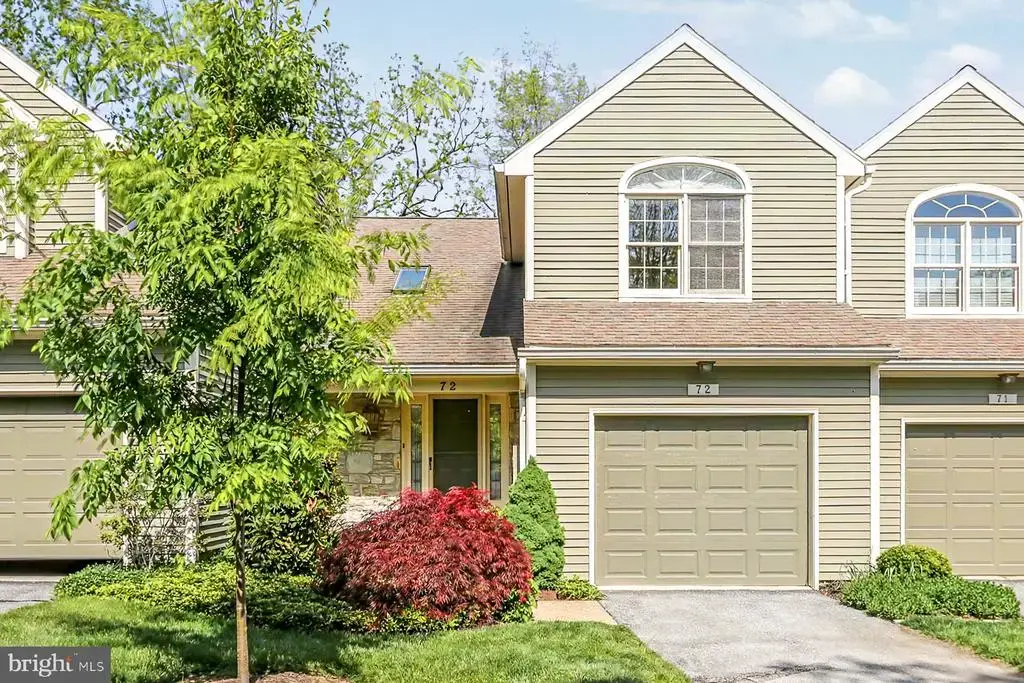 72 Deer Ford Dr, LANCASTER