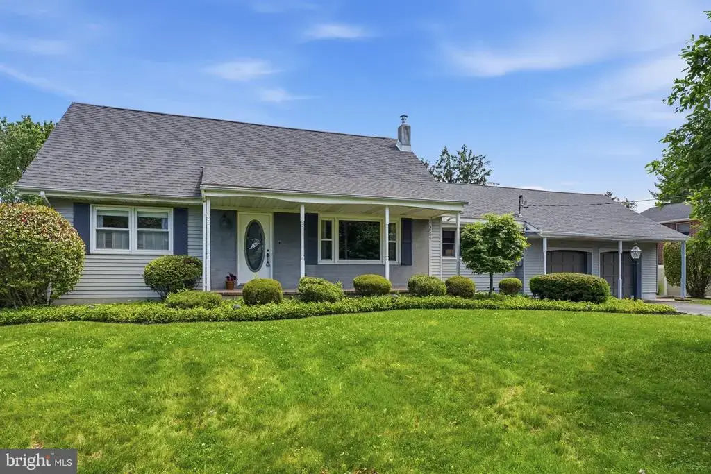 5986 Washington Ln, BENSALEM