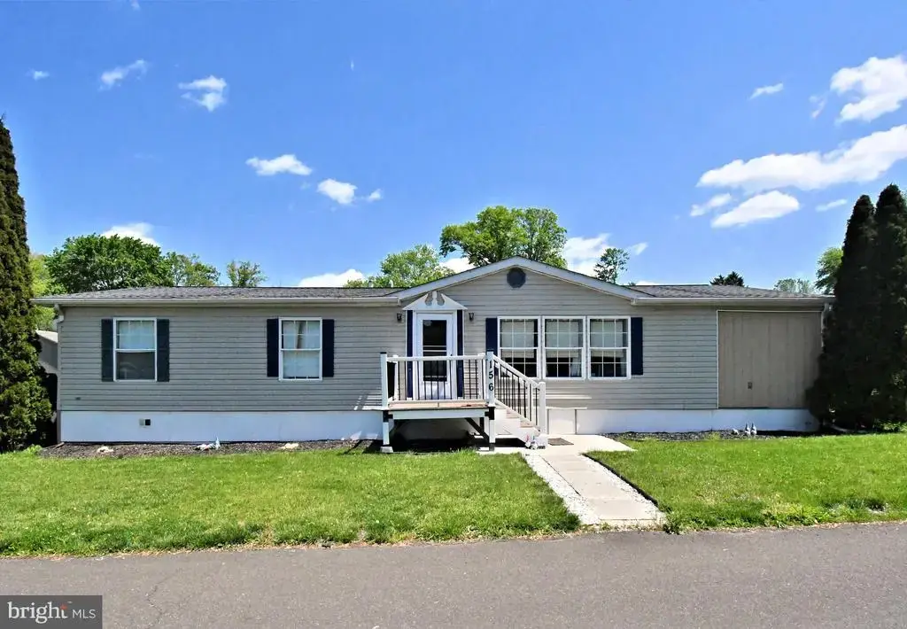 156 Vaux Dr, DOYLESTOWN