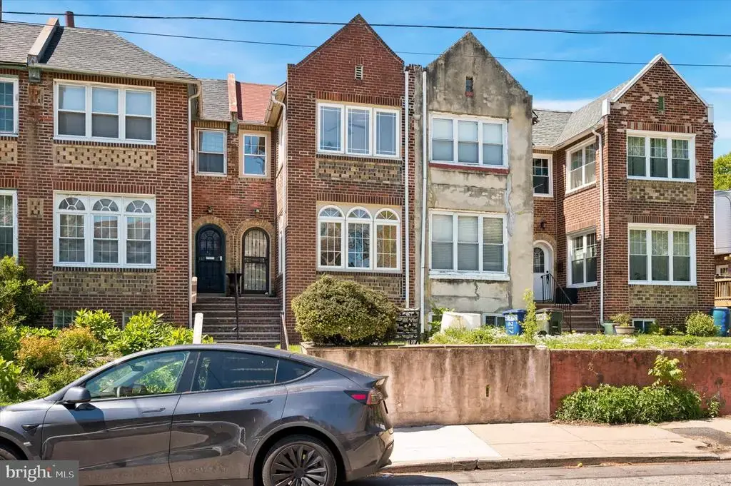 219 W Sedgwick St, PHILADELPHIA