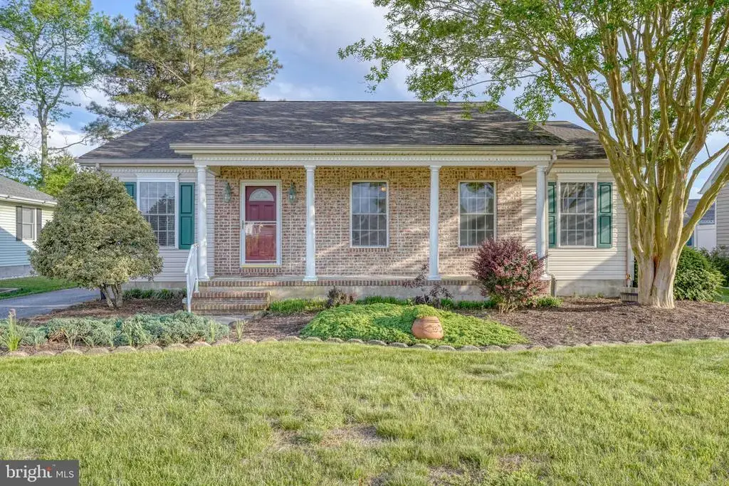 37795 E Pond Cir, SELBYVILLE